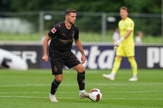 05.08.2026, xydrx, Fußball, Testspiel, FC Rottach-Egern - Borussia Mönchengladbach, Saison 2026 2027, Stadion am Birkenmoos: Kevin Stoeger (Borussia Moenchengladbach, 7) DFB regulations prohibit any use of photographs as image sequences and or quasi-video. Copyright: HMBxMedia YannisxDreimann