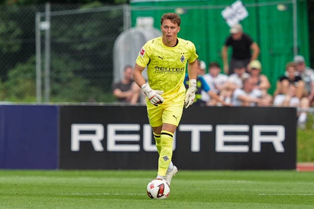 05.08.2026, xydrx, Fußball, Testspiel, FC Rottach-Egern - Borussia Mönchengladbach, Saison 2026 2027, Stadion am Birkenmoos: Jan Olschowsky (Borussia Moenchengladbach, 23) DFB regulations prohibit any use of photographs as image sequences and or quasi-video. Copyright: HMBxMedia YannisxDreimann
