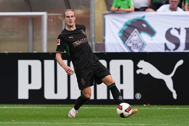 05.08.2026, xydrx, Fußball, Testspiel, FC Rottach-Egern - Borussia Mönchengladbach, Saison 2026 2027, Stadion am Birkenmoos: David Herold (Borussia Moenchengladbach, 20) DFB regulations prohibit any use of photographs as image sequences and or quasi-video. Copyright: HMBxMedia YannisxDreimann
