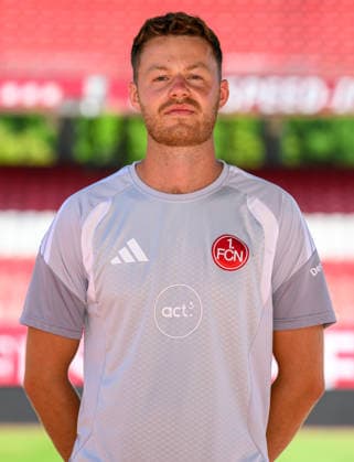 04.08.2026 - 1. FC Nürnberg FCN ( Club Clubfrauen ) - 1. Frauen Fussball Bundesliga BL - Saison 2026 2027 - Fototermin Porträttermin Vorstellung Präsentation Pressetermin - - xwoxzix - Einzelbild Einzelfoto Portrait Porträt Kopfbild - Christian Reinhardt (Physio 1. FC Nürnberg FCN )