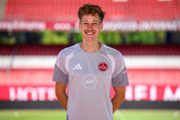 04.08.2026 - 1. FC Nürnberg FCN ( Club Clubfrauen ) - 1. Frauen Fussball Bundesliga BL - Saison 2026 2027 - Fototermin Porträttermin Vorstellung Präsentation Pressetermin - - xwoxzix - Einzelbild Einzelfoto Portrait Porträt Kopfbild - Dr. Andreas Kopf ( Mannschaftsarzt 1. FC Nürnberg FCN )