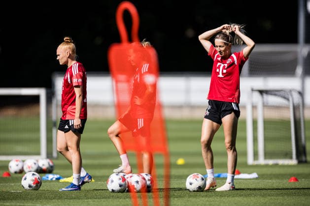 Training 1. FC Köln Frauen; 06.08.2026 KÖLN, DEUTSCHLAND - AUGUST 06: Kathrin Kathy Henrichs (1. FC Köln, 4) während einer Trainingseinheit der Frauen des 1. FC Köln auf Platz 7 des Geissbockheims am 06.08.2026 in Köln, Deutschland Copyright: xBEAUTIFULxSPORTS Wunderlx