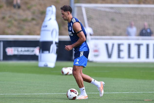 Fußball 1. Bundesliga Training FC Schalke 04 am 06.08.2026 auf dem Trainingsgelände an der Veltins Arena in Gelsenkirchen Nikola Katic ( Schalke )
