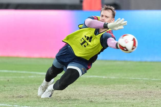 Sport Bilder des Tages Audi Football Summit 2026: FC Bayern Munich - Open Training Manuel Neuer of FC Bayern Munich during a Open Training of Audi Football Summit 2026 on August 6, 2026 in Hong Kong. (Photo by Ellan Mad Nexpher Images) Hong Kong