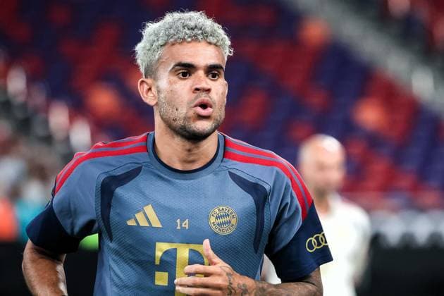 HKG, Luis Diaz (Bayern Muenchen 14), Training FC Bayern Muenchen in Kowloon, Hong Kong am 06. 08.2026, Saison 2026-27, Training FC Bayern Muenchen in Kowloon, Hong Kong am 06. 08.2026, Saison 2026-27 Hong Kong Copyright: xEibner-Pressefotox EP_JNL