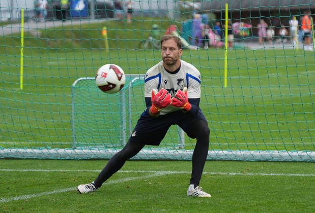06.08.2026, Stadion Seefeld, Seefeld, Trainingslager TSG Hoffenheim in Seefeld 2026 , Torwart Oliver Baumann (Hoffenheim) (Photo by Hasan Bratic DeFodi Images) -