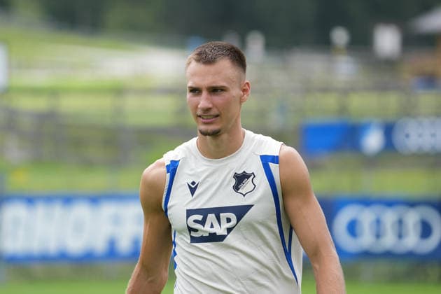 06.08.2026, Stadion Seefeld, Seefeld, Trainingslager TSG Hoffenheim in Seefeld 2026 , Tim Lemperle (Hoffenheim) (Photo by Hasan Bratic DeFodi Images) -