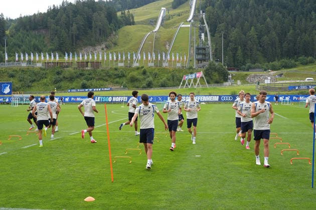 06.08.2026, Stadion Seefeld, Seefeld, Trainingslager TSG Hoffenheim in Seefeld 2026 , Die Hoffenheimer Mannschaft trainiert in Seefeld. (Photo by Hasan Bratic DeFodi Images) -