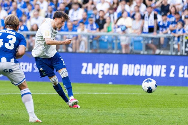 Poznan 06.08.2026. Football UEFA Europa League match between Lech Poznan and Klaksvik in Poznan, Poland --- Mecz pilka nozna UEFA Europa League pomiedzy Lechem Poznan a Klaksvik w Poznaniu Persons Shown : Filip Brattbakk Fot. Tomasz Kluczynski Arena Akcji NEWSPIX.PL --- newspix.pl 