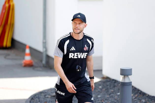 FC-Trainer Rene Wagner beim öffentlichen Training des 1. FC Köln am Geißbockheim. Köln, 06.08.2026 (DFL DFB REGULATIONS PROHIBIT ANY USE OF PHOTOGRAPHS as IMAGE SEQUENCES and or QUASI-VIDEO) NRW Deutschland Copyright: xChristophxHardtx