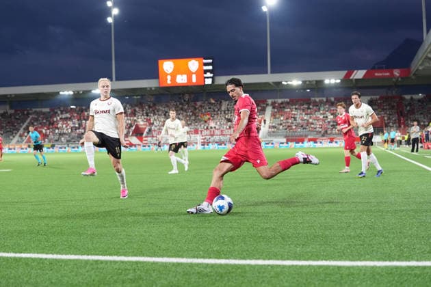 Thun, Switzerland - August 06: Nassim Zoukit (13 THU) during the UEFA Europa League Qualification match between FC Thun and Vikingur Reykjavik at VISANA Stadion on August 06, 2026 in Thun, Switzerland. Copyright: xKjetilxWaberx xSPPx Sportspressphoto_SPR201554