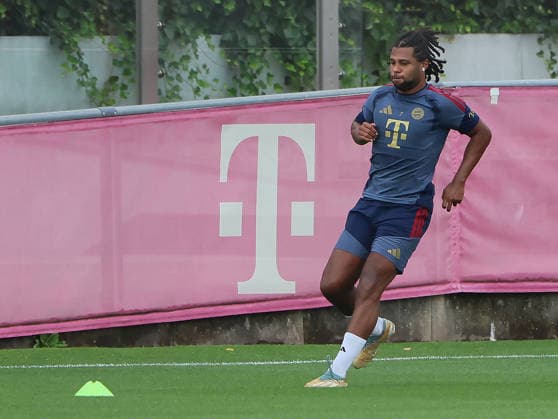 06.08.2026, FC Bayern Muenchen Training, Fussball, im Bild: Serge Gnabry (FC Bayern Muenchen)
