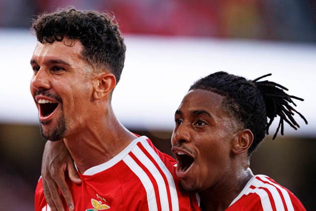 August 6, 2026, Lisbon, Portugal: Tomas Araujo and Leandro Barreiro (SL Benfica) seen celebrating a goal during the UEFA Europa League third round qualifying game between teams of SL Benfica and Heart of Midlothian FC at Estadio Da Luz. Final score; SL Benfica 6:1 Heart of Midlothian FC Lisbon Portugal - ZUMAs197 20260806_aaa_s197_226 Copyright: xMaciejxRogowskix