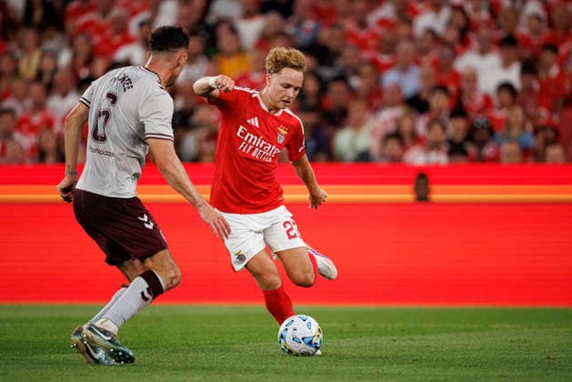 Andreas Schjelderup seen during UEFA Europa League qualifying game between teams of SL Benfica and Heart of Midlothian FC (Maciej Rogowski Ball Raw Images PT) Lisbon Estadio Da Luz Portugal Copyright: xMaciejxRogowskix maciejrogowski_slbenfica_hearts_2627_5-293