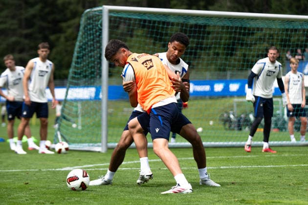 an Tristan Spranger (TSG Hoffenheim, ) kommt man nur schwer vorbei, TSG Hoffenheim, Fussball, Trainingslager, Saison Vorbereitung, Saison 2026 2027, GER, 06.08.2026, Eibner-Pressefoto Andreas Ulmer TSG Hoffenheim, Fussball, Trainingslager, Saison Vorbereitung, Saison 2026 2027, GER, 06.08.2026, Copyright: xEibner-Pressefoto AndreasxUlmerx EP_AUR