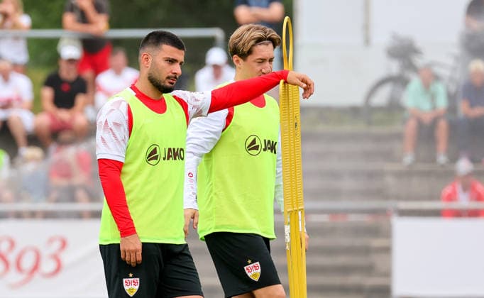 07.08.2026, Deutschland, Grassau, Fußball Bundesliga, Saison 2026 2027, Trainingslager VfB Stuttgart, v.l. Deniz Undav, Angelo Stiller