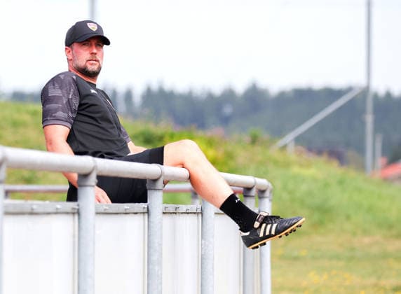 07.08.2026, Deutschland, Grassau, Fußball Bundesliga, Saison 2026 2027, Trainingslager VfB Stuttgart, VfB Trainer Sebastian Hoeneß