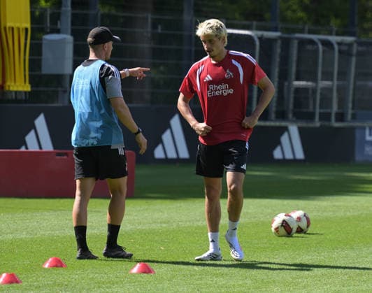 07.08.2026, xophax, Fussball 1.Bundesliga, 1.FC Koeln Training auf Platz 7 am Geissbockheim . Training U21, U 21 . Neuzugang Gil Neves ( 1.FC Köln ) Kitzbühel