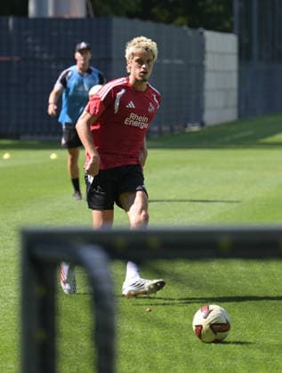 07.08.2026, xophax, Fussball 1.Bundesliga, 1.FC Koeln Training auf Platz 7 am Geissbockheim . Training U21, U 21 . Neuzugang Gil Neves ( 1.FC Köln ) Kitzbühel
