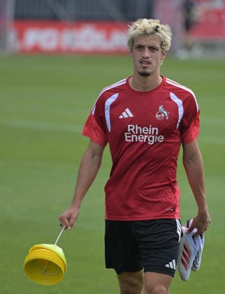 07.08.2026, xophax, Fussball 1.Bundesliga, 1.FC Koeln Training auf Platz 7 am Geissbockheim . Training U21, U 21 . Neuzugang Gil Neves ( 1.FC Köln ) Kitzbühel