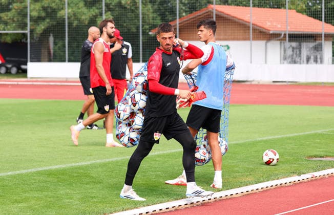 07.08.2026, Deutschland, Grassau, Fußball Bundesliga, Saison 2026 2027, Trainingslager VfB Stuttgart, Fabian Bredlow