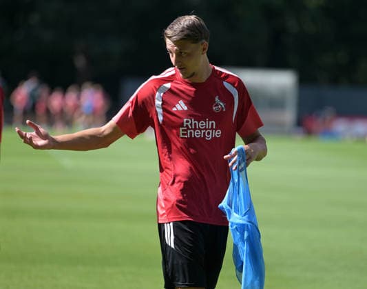07.08.2026, xophax, Fussball 1.Bundesliga, 1.FC Koeln Training auf Platz 7 am Geissbockheim . Training U21, U 21 . Malek El Mala ( 1.FC Köln ) Kitzbühel
