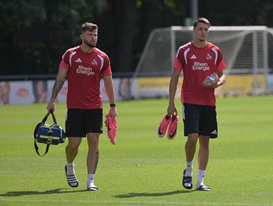 07.08.2026, xophax, Fussball 1.Bundesliga, 1.FC Koeln Training auf Platz 7 am Geissbockheim . Training U21, U 21 . Malek El Mala ( 1.FC Köln ) , rechts und Luis Stapelmann, links ( beide 1.FC Köln Kitzbühel