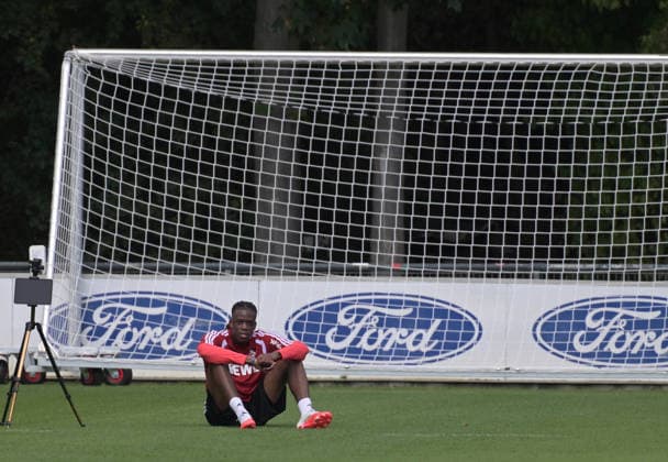 07.08.2026, xophax, Fussball 1.Bundesliga, 1.FC Koeln Training auf Platz 1 am Geissbockheim . Training der Profis vor dem Abendspiel gegen Real San Sebastian. Elias Bakatukanda ( 1.FC Köln ) . Kitzbühel