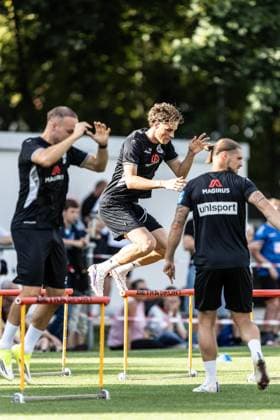 Abschlusstraining SSV Ulm 1846 Fußball vor dem ersten Ligaspiel in Stuttgart, Fussball, Training, Trainingsplatz Ulm 06.08.26 Oliver Wähling (SSV Ulm 1846 Fußball, 10) Abschlusstraining SSV Ulm 1846 Fußball vor dem ersten Ligaspiel in Stuttgart, Fussball, Training, Trainingsplatz Ulm 06.08.26 Foto: Lucca Fundel Ulm Trainingsplatz Baden-Württemberg Deutschland