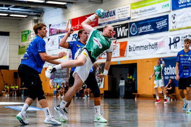 07.08.2026, xdobgx, Handball Heide-Cup 2026, TSV Hannover-Burgdorf - Mors Thy Handball v.l. Justus Fischer (TSV Hannover-Burgdorf, 54) beim Wurf, in action, throwing