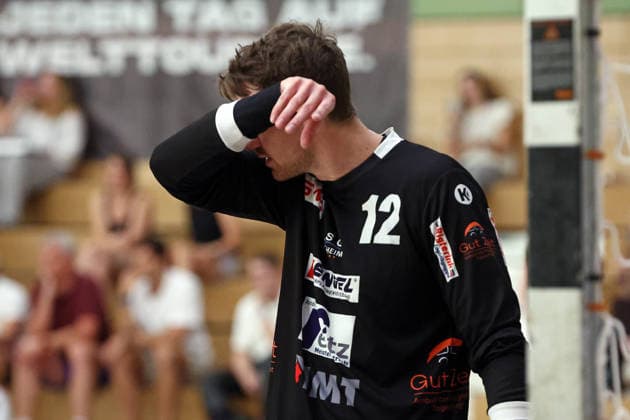 07.08.2026, xovx, Handball Lindencup, TuS Holzheim - HSG Pohlheim Joshua Laudt (HSG Pohlheim) enttäuscht, enttäuscht schauend Linden Stadthalle Hessen Deutschland (DE)