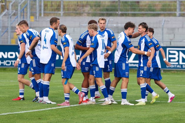 07.08.2026, Fussball, Herren, Regionalliga Nord, 02. Spieltag, BSV Kickers Emden - Hamburger SV II Torjubel zum 1:0 durch Nick Stepantsev (blau 39 BSV Kickers Emden)