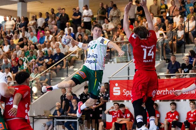Oskar SUNNEFELDT (FRISCH AUF! Goeppingen, 27) erzielt ein Tor, Aktion, Torwurf GER, FRISCH AUF! Goeppingen vs. TSV Neuhausen Filder, Handball, Vorbereitung, Turnier, S-Cup Altensteig, Viertelfinale, Spielzeit 2026 2027, 07.08.2026, GER, FRISCH AUF! Goeppingen vs. TSV Neuhausen Filder, Handball, Vorbereitung, Turnier, S-Cup Altensteig, Viertelfinale, Spielzeit 2026 2027, 07.08.2026, Altensteig Copyright: xEibnerxPressefoto OliverxSchmidtx EP_OST