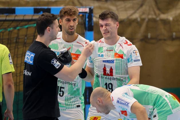 07.08.2026, xtgx, Handball Turnier, EHV Aue - SC Magdeburg emspor, v.l. Elvar Orn Jonsson (Magdeburg, 19) verletzt, Verletzung, Auge Lößnitz