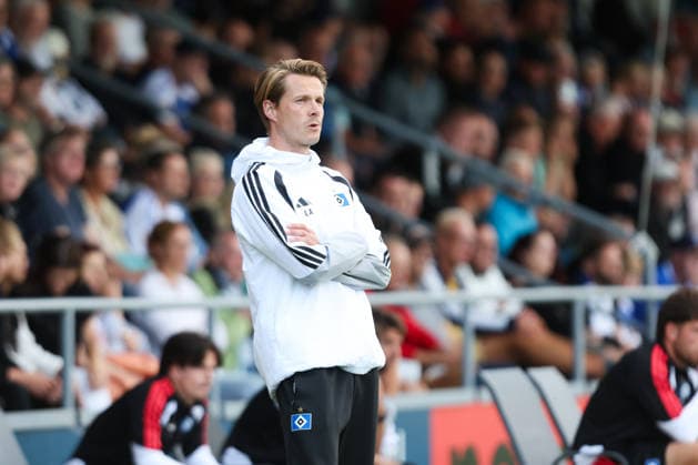 07.08.2026, Fussball, Herren, Regionalliga Nord, 02. Spieltag, BSV Kickers Emden - Hamburger SV II Trainer Lukas Anderer (Hamburger SV II)