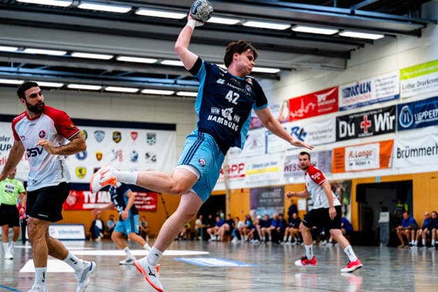 07.08.2026, xdobgx, Handball Heide-Cup 2026, HSV Hamburg - HOJ Elite v.l. Jan Christian Schmidt (Handball Verein Hamburg, 42) beim Wurf, in action, throwing Schneverdingen