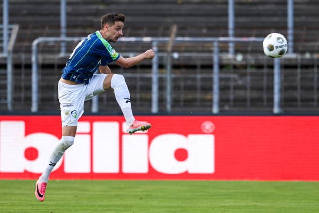 2026.08.07, xkwix, Fußball, Regionalliga West, FC Gütersloh - VfL Bochum II, Heidewaldstadion, 2.Spieltag, Saison 2026 2027: Patrik Twardzik (FC Gütersloh 18) beim Torschuss DFB regulations prohibit any use of photographs as image sequences and or quasi-video. Photo: xKamilxWilkowskixPressefotoKochx Nordrhein-Westfalen Deutschland