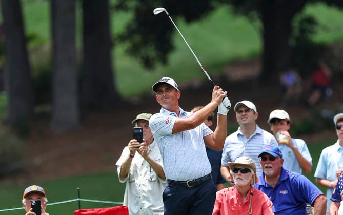 August 7, 2026: Christiaan Bezuidenhour hits ball at 10th hole during 2nd Round at 2026 Wyndham Championship, Sedgefield Country Club in Greensboro, North Carolina. CSM Greensboro United States of America - ZUMAc04_ 20260807_zma_c04_006 Copyright: xDavidxBeachx