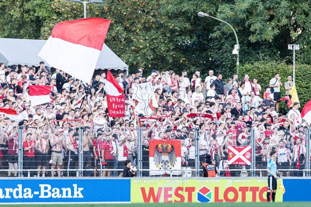 Regionalliga West: Borussia Dortmund II - 1.FC Köln II, 07.08.2026 Fans von 1. FC Köln U23 Regionalliga West: Borussia Dortmund II - 1.FC Köln II, Rote Erde, Dortmund; 07.08.2026 DFB regulations prohibit any use of photographs as image sequences and or quasi video. Copyright: xBEAUTIFULxSPORTS Buriakovx