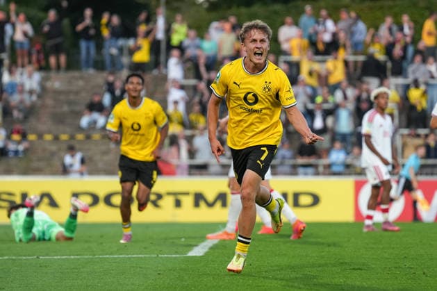 Freitag, 07.08.2026 Saison 2026 2027 2. Spieltag Regionalliga West im Stadion Rote Erde, Dortmund, Germany. BV Borussia Dortmund U23 - 1. FC Köln U21, U 21 Torjubel nach dem 1:0 durch Tim Degener (BVB).