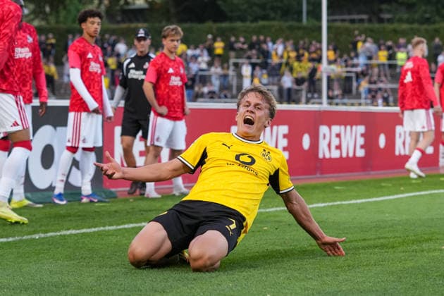 Freitag, 07.08.2026 Saison 2026 2027 2. Spieltag Regionalliga West im Stadion Rote Erde, Dortmund, Germany. BV Borussia Dortmund U23 - 1. FC Köln U21, U 21 Torjubel nach dem 1:0 durch Tim Degener (BVB).