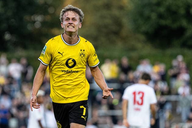 Regionalliga West: Borussia Dortmund II - 1.FC Köln II, 07.08.2026 Borussia Dortmund U23 bejubelt das Tor, 1:0 durch Tim Degener (Borussia Dortmund U23, 7) Regionalliga West: Borussia Dortmund II - 1.FC Köln II, Rote Erde, Dortmund; 07.08.2026 DFB regulations prohibit any use of photographs as image sequences and or quasi video. Copyright: xBEAUTIFULxSPORTS Buriakovx