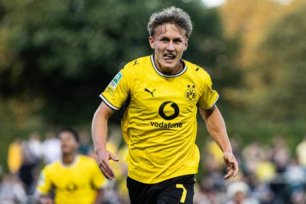 Regionalliga West: Borussia Dortmund II - 1.FC Köln II, 07.08.2026 Borussia Dortmund U23 bejubelt das Tor, 1:0 durch Tim Degener (Borussia Dortmund U23, 7) Regionalliga West: Borussia Dortmund II - 1.FC Köln II, Rote Erde, Dortmund; 07.08.2026 DFB regulations prohibit any use of photographs as image sequences and or quasi video. Copyright: xBEAUTIFULxSPORTS Buriakovx