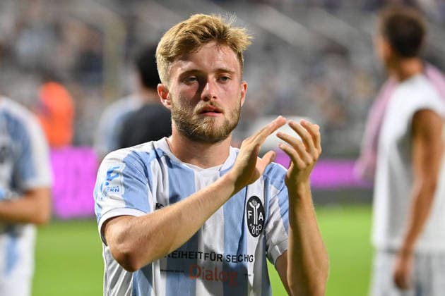 Matthew COLLINS (TSV 1860 Muenchen) , nach Spielende, Aktion,Einzelbild,angeschnittenes Einzelmotiv,Halbfigur,halbe Figur. Fussball Regionalliga Bayern Saison 2026 2027,26 27 3.Spieltag TSV 1860 Muenchen - FC Augsburg II 2-2 am 07.08.2026 in Muenchen GRUENWALDER STADION.