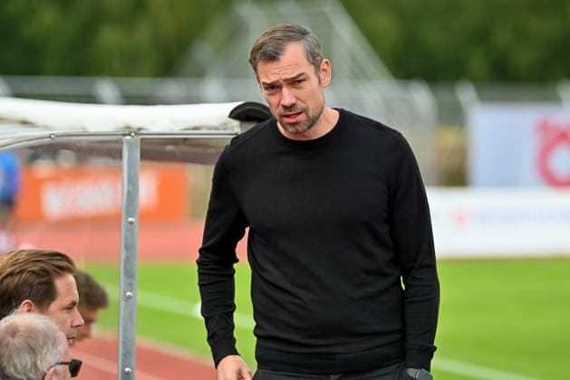 Sebastian Schachten (VfB Oldenburg, sportlicher Leiter) VfB Oldenburg vs. SV Drochtersen Assel, Fussball, Regionalliga Nord, 2. Spieltag, Saison 2026 2027, 07.08.2026, VfB Oldenburg vs. SV Drochtersen Assel, Fussball, Regionalliga Nord, 2. Spieltag, Saison 2026 2027, 07.08.2026 Oldenburg Copyright: xEibner-Pressefoto RobertxGertzenx EP_RGN