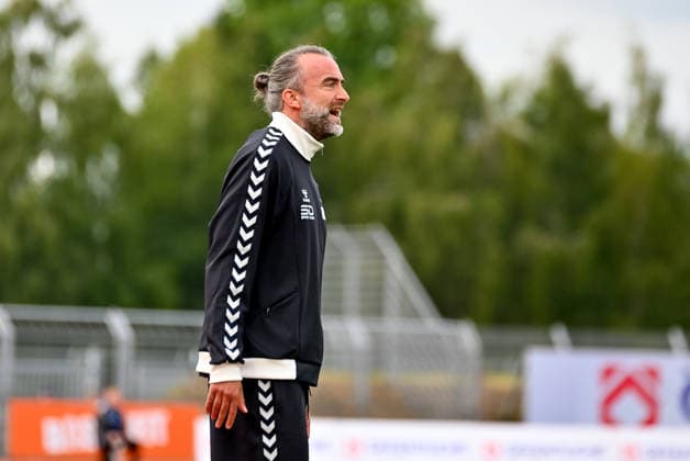 Dario Fossi (VfB Oldenburg, Trainer) ruft VfB Oldenburg vs. SV Drochtersen Assel, Fussball, Regionalliga Nord, 2. Spieltag, Saison 2026 2027, 07.08.2026, VfB Oldenburg vs. SV Drochtersen Assel, Fussball, Regionalliga Nord, 2. Spieltag, Saison 2026 2027, 07.08.2026 Oldenburg Copyright: xEibner-Pressefoto RobertxGertzenx EP_RGN