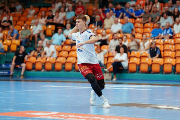Testspielt: Dessau-Roßlauer HV 06 - PGE Wybrzeze Gdansk Marcin Peplinski (PGE Wybrzeze Gdansk, 34) beim Anspiel am 07.08.2026 in der Anhalt-Arena, Dessau-Roßlau (Sachsen-Anhalt) Dessau-Roßlau Anhalt-Arena Sachsen-Anhalt Deutschland