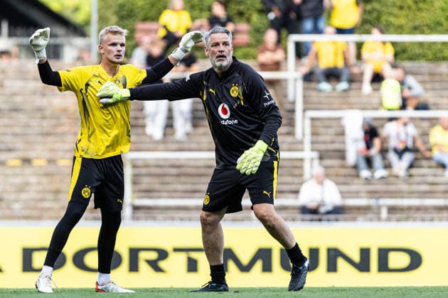 Regionalliga West: Borussia Dortmund II - 1.FC Köln II, 07.08.2026 Aaron Held (Borussia Dortmund U23, 33) beim Aufwärmen. Regionalliga West: Borussia Dortmund II - 1.FC Köln II, Rote Erde, Dortmund; 07.08.2026 DFB regulations prohibit any use of photographs as image sequences and or quasi video. Copyright: xBEAUTIFULxSPORTS Buriakovx