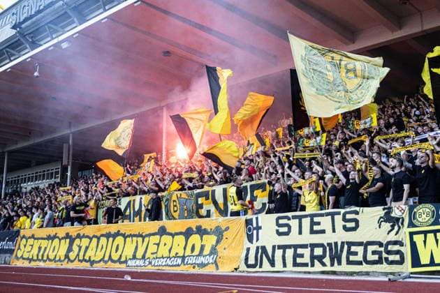 Regionalliga West: Borussia Dortmund II - 1.FC Köln II, 07.08.2026 Fans von Borussia Dortmund U23 mit der Pyrotechnik. Regionalliga West: Borussia Dortmund II - 1.FC Köln II, Rote Erde, Dortmund; 07.08.2026 DFB regulations prohibit any use of photographs as image sequences and or quasi video. Copyright: xBEAUTIFULxSPORTS Buriakovx