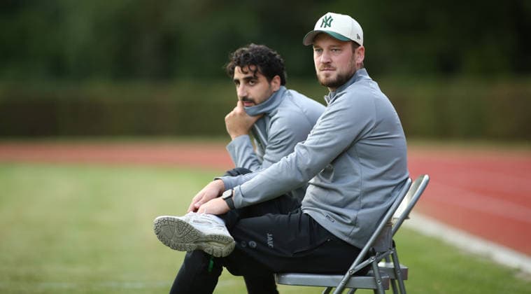 Fußball, Saison 2026 2027, Lotto-Pokal Hamburg, erste Runde: Hamm United FC - ETSV Hamburg. HUFC-Coach Martin Sobczyk (v.). Hamm Hamburg